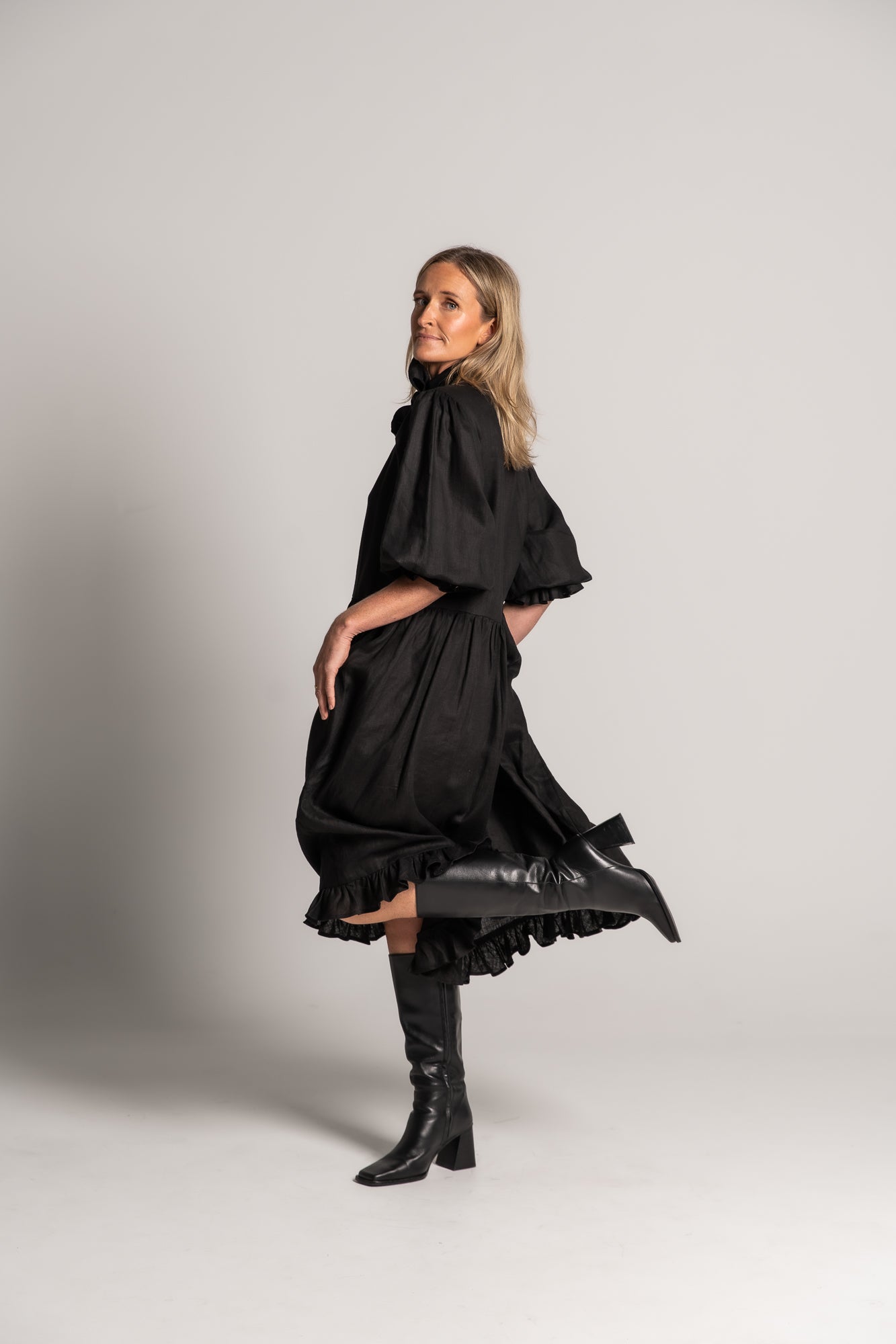 RUFFLE MY FEATHERS DRESS