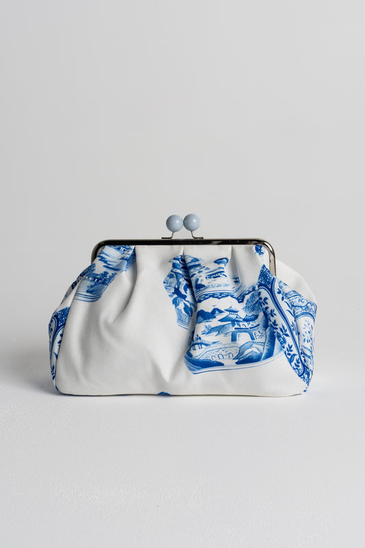 THE RIVIERA EDIT - GIGI OVERSIZED CLUTCH